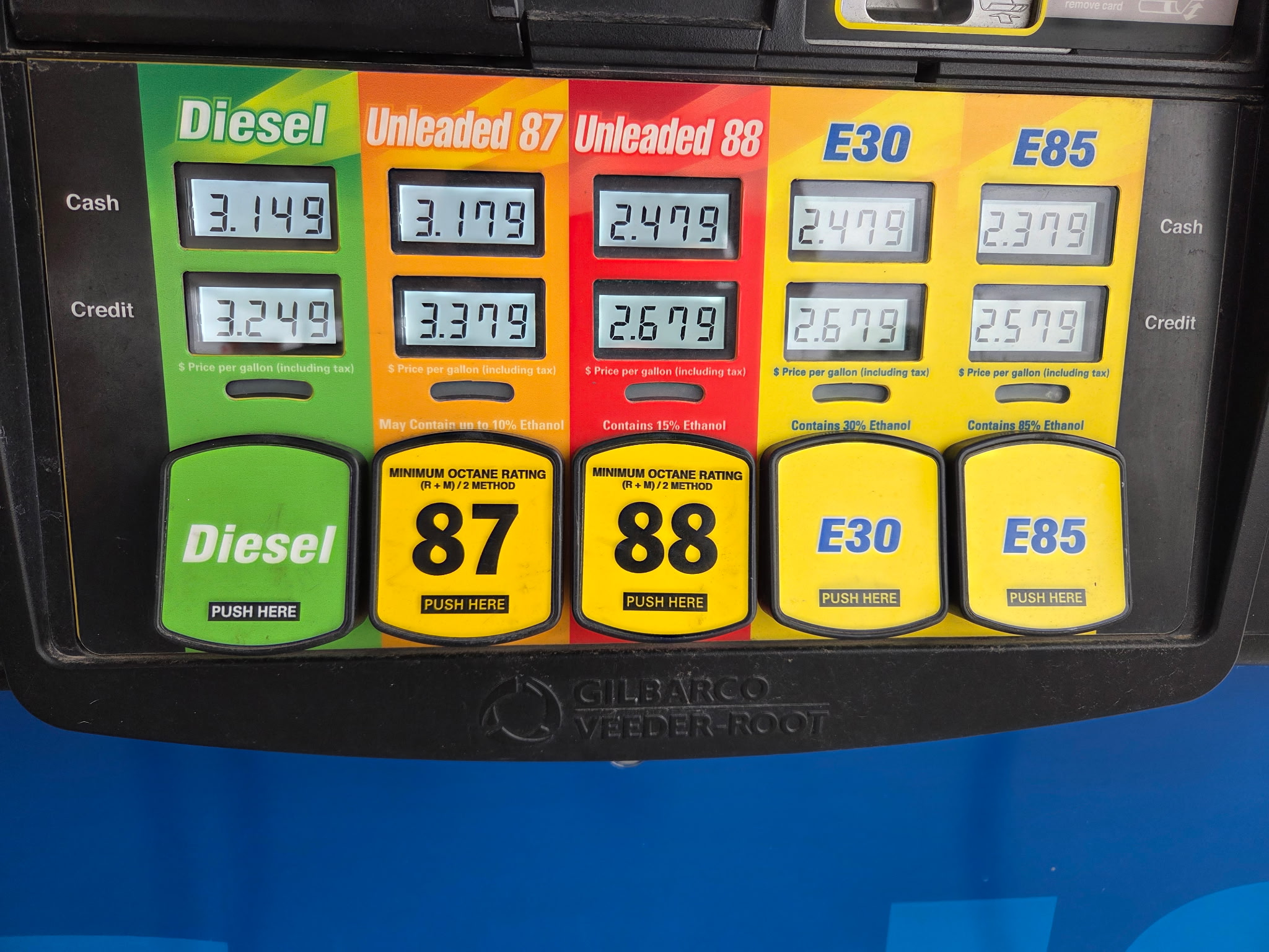 More than 70 ag and biofuel groups sent a letter to congressional leadership calling for legislation to allow for the year-round sale of E15.